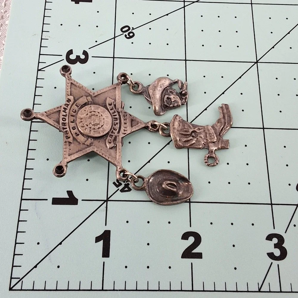 Vintage JJ Jonette Patrolman Police Texas Star Badge Brooch Western Charms